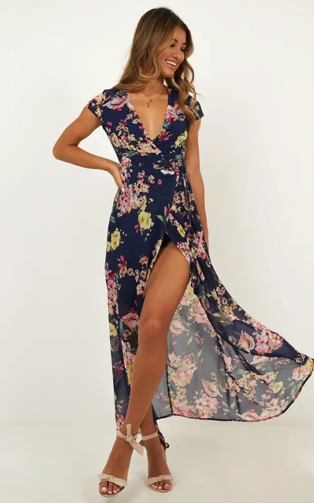 floral dress - cute spring outfits