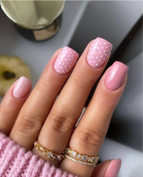 pink and white nail designs for short nails